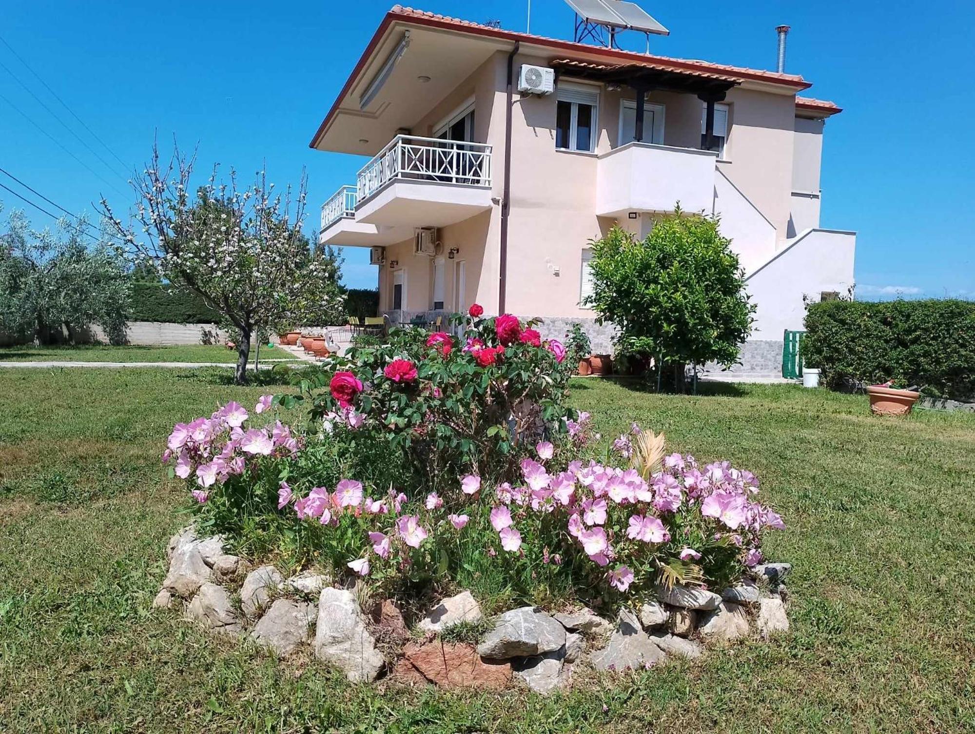 Alexandra'S Garden Διαμέρισμα Παλιούρι Εξωτερικό φωτογραφία